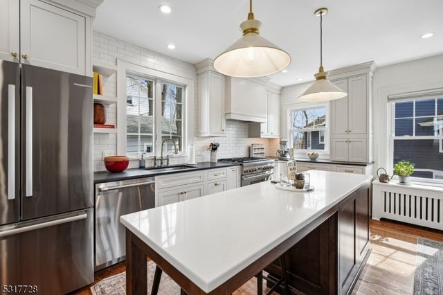 209 S Ridgewood Rd, South Orange Village Twp., NJ 07079