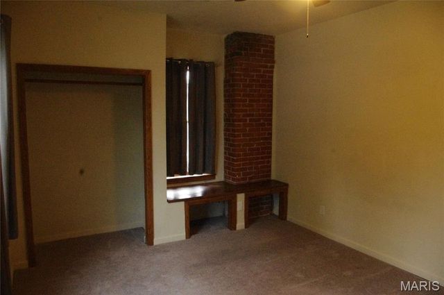 110 S 18th Street, Belleville, IL 62226