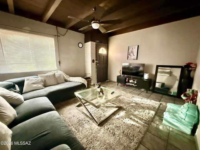 3615 S Lundy Avenue, Tucson, AZ 85713