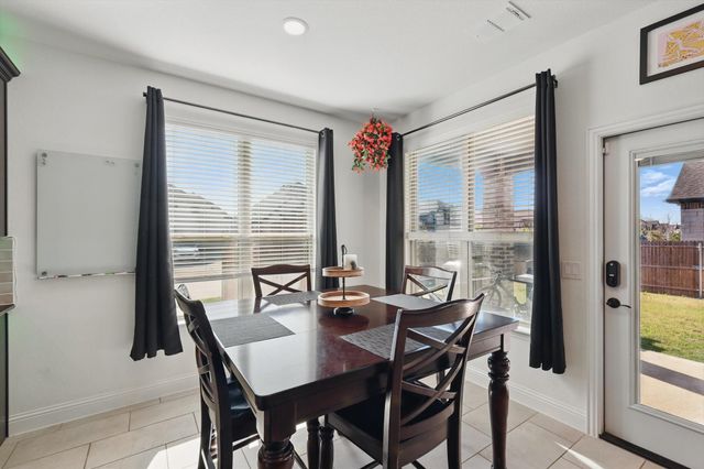8801 CONROE, Denton, TX 76226