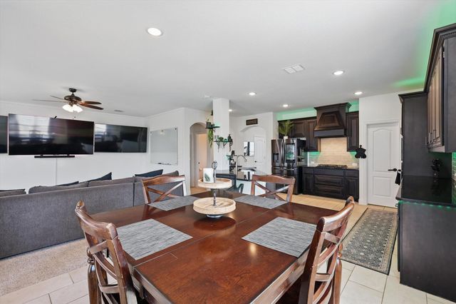 8801 CONROE, Denton, TX 76226
