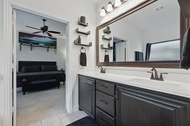 8801 CONROE, Denton, TX 76226