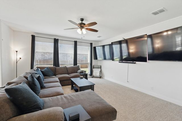 8801 CONROE, Denton, TX 76226