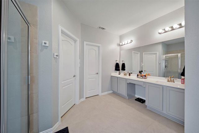 26028 Hasting Ridge Lane, Kingwood, TX 77339