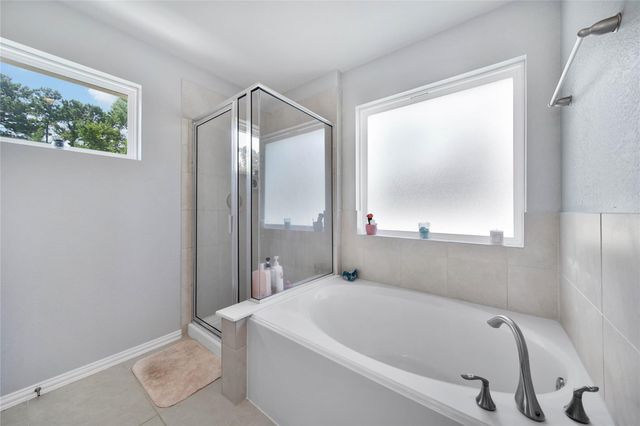 26028 Hasting Ridge Lane, Kingwood, TX 77339