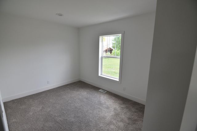319 3rd Avenue SW, Baudette, MN 56623