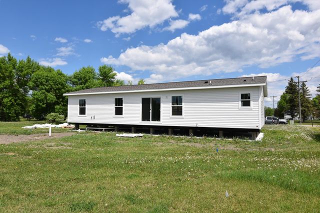 319 3rd Avenue SW, Baudette, MN 56623