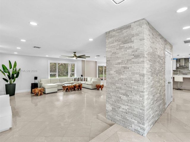 6920 SW 182nd Way -, Southwest Ranches, FL 33331