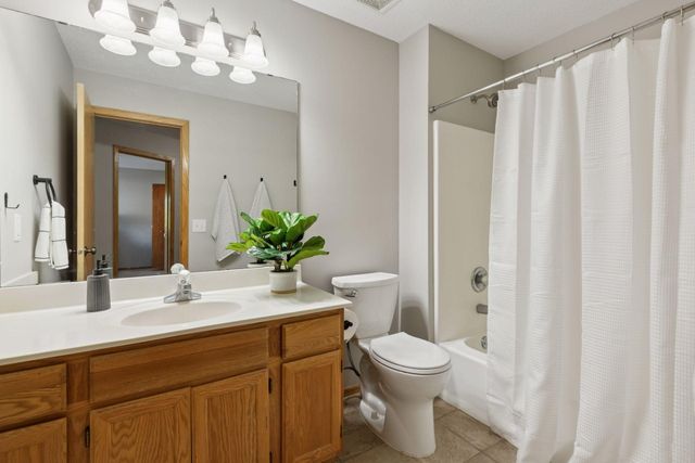 1949 N Ruby Court, Eagan, MN 55122