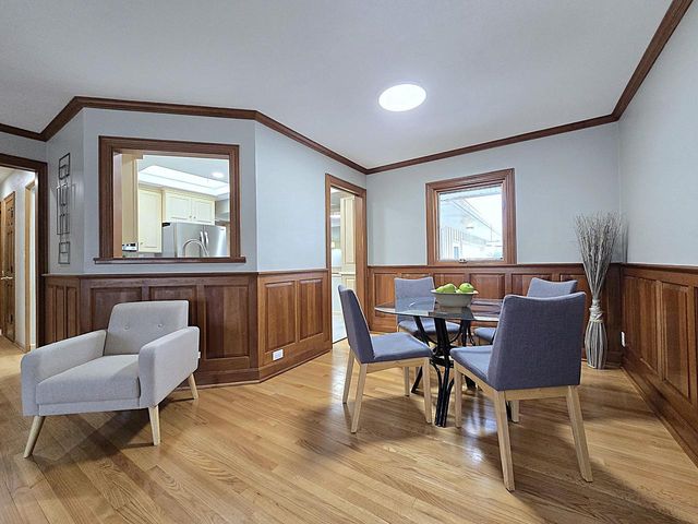 W147N8355 Manchester DRIVE, Menomonee Falls, WI 53051