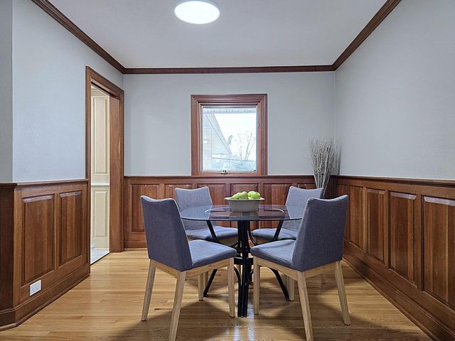 W147N8355 Manchester DRIVE, Menomonee Falls, WI 53051