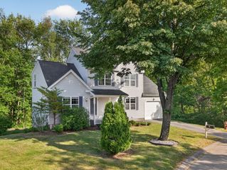 30 Bucklin Rd, North Andover, MA 01845