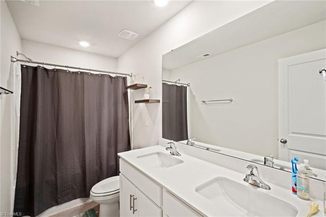 229 Tobacco Road, Lexington, NC 27295