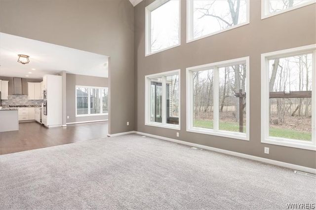 5484 Marguerites Way, Clarence, NY 14031