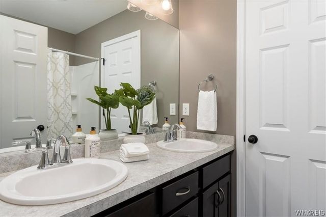 5484 Marguerites Way, Clarence, NY 14031