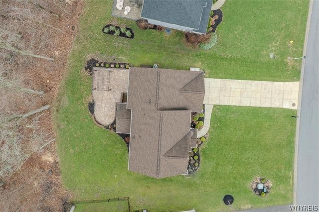 5484 Marguerites Way, Clarence, NY 14031