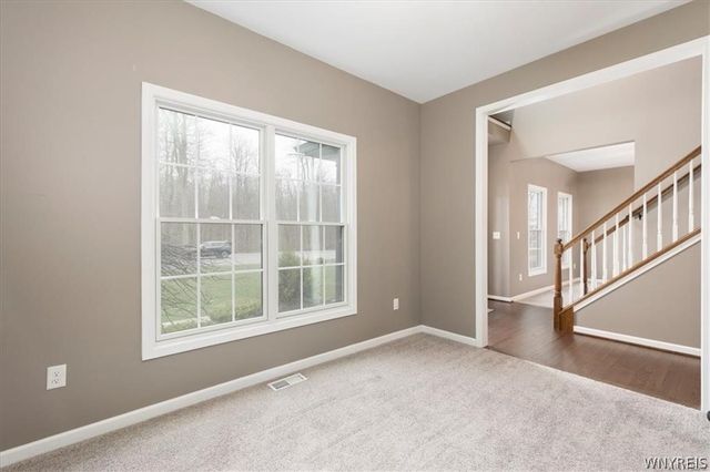 5484 Marguerites Way, Clarence, NY 14031