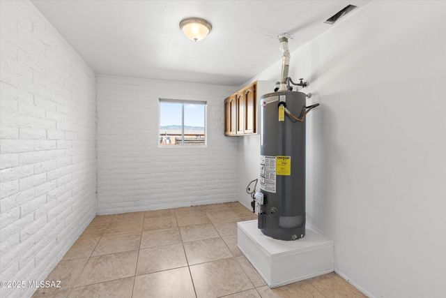 10501 E Calle Del Este, Tucson, AZ 85748