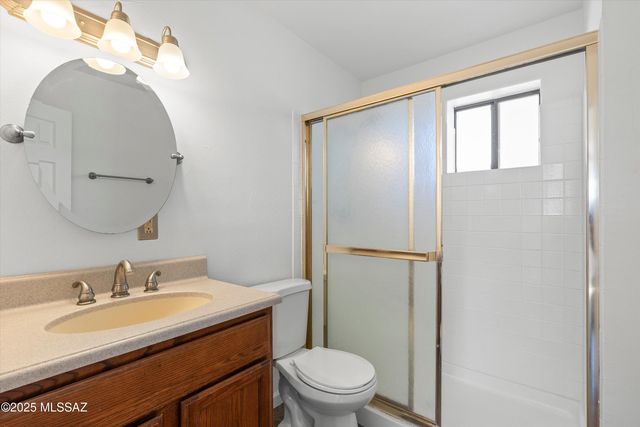 10501 E Calle Del Este, Tucson, AZ 85748