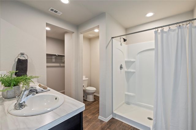 16764 Lonely Pines Drive, Conroe, TX 77302