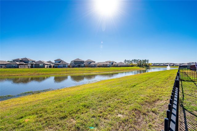 16764 Lonely Pines Drive, Conroe, TX 77302