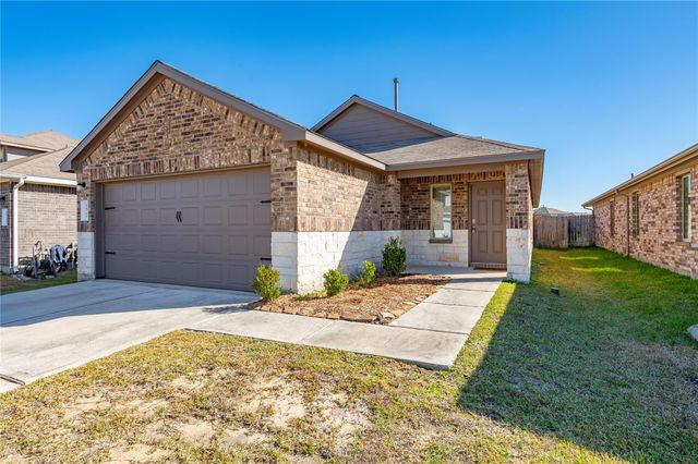 16764 Lonely Pines Drive, Conroe, TX 77302