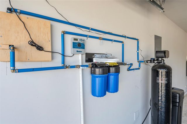 16764 Lonely Pines Drive, Conroe, TX 77302