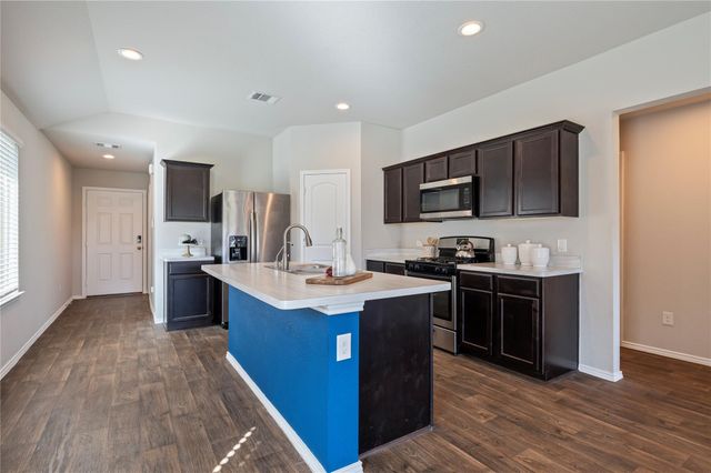 16764 Lonely Pines Drive, Conroe, TX 77302