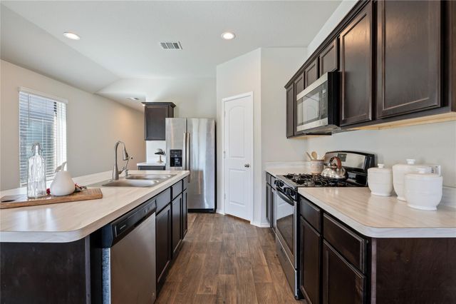 16764 Lonely Pines Drive, Conroe, TX 77302