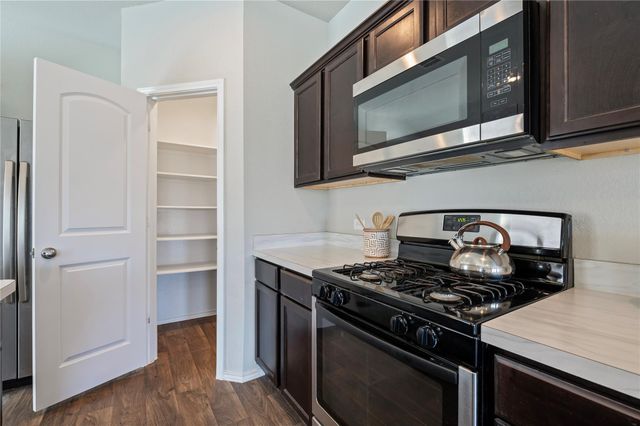 16764 Lonely Pines Drive, Conroe, TX 77302