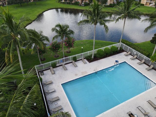 231 SW Palm Dr Apt 103, Port St Lucie, FL 34986