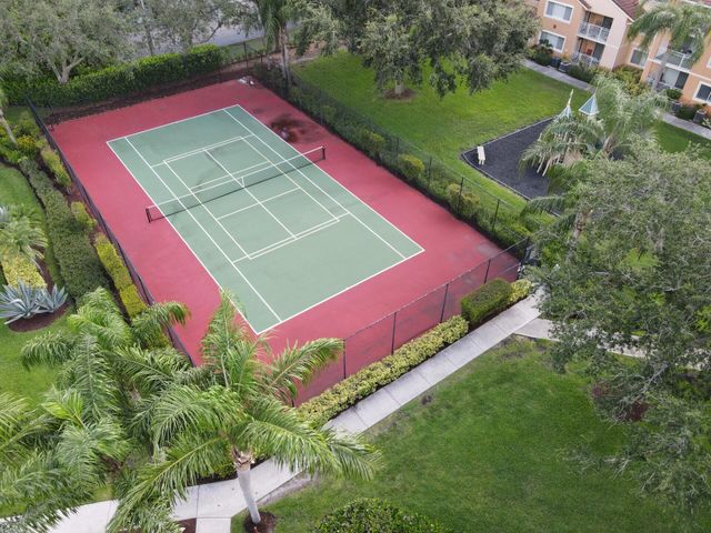 231 SW Palm Dr Apt 103, Port St Lucie, FL 34986