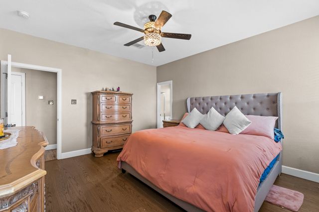 420 Goodnight Trail, Justin, TX 76247