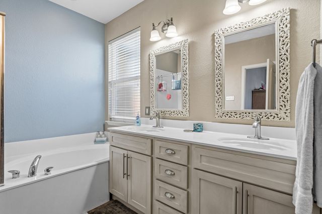 420 Goodnight Trail, Justin, TX 76247