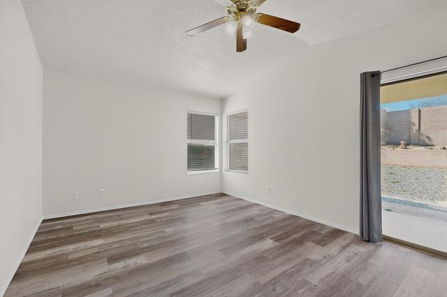 1621 Jane Place NE, Rio Rancho, NM 87144