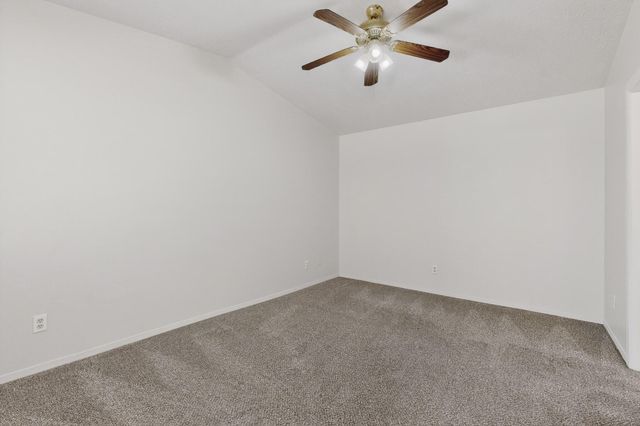 1621 Jane Place NE, Rio Rancho, NM 87144