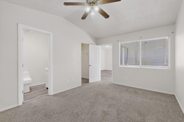 1621 Jane Place NE, Rio Rancho, NM 87144