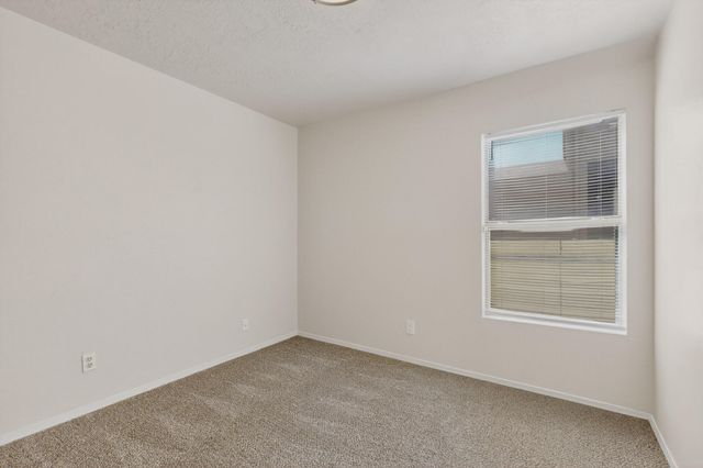1621 Jane Place NE, Rio Rancho, NM 87144