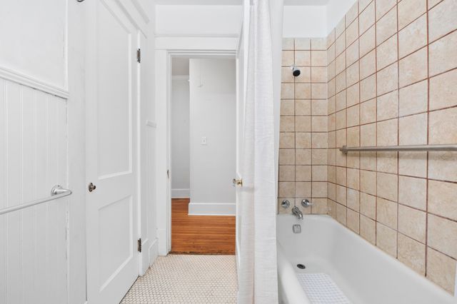 301 Glenwood Drive, Chattanooga, TN 37404