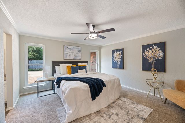 2104 Riverforest Court, Arlington, TX 76017