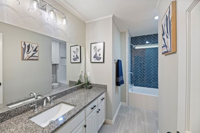 2104 Riverforest Court, Arlington, TX 76017