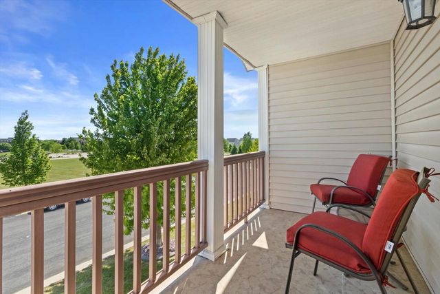 1032 Stonehaven Drive, Sun Prairie, WI 53590