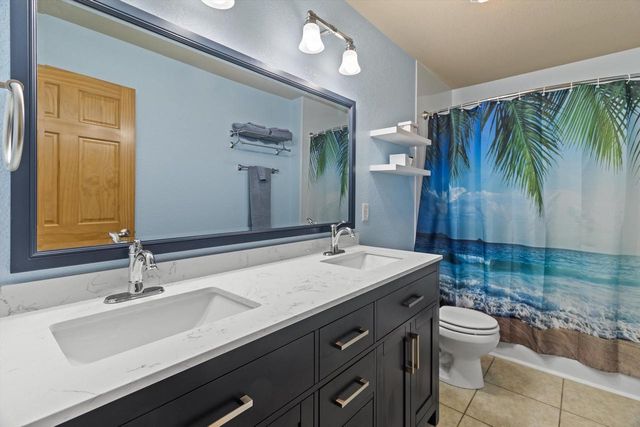 1032 Stonehaven Drive, Sun Prairie, WI 53590