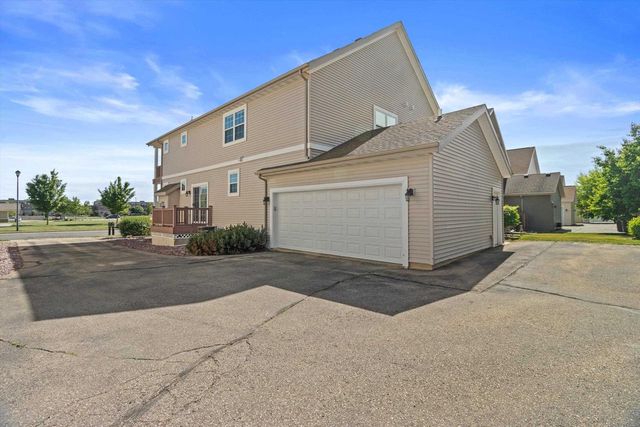 1032 Stonehaven Drive, Sun Prairie, WI 53590