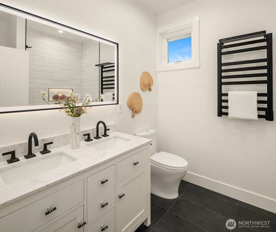 910 167th Avenue NE, Bellevue, WA 98008