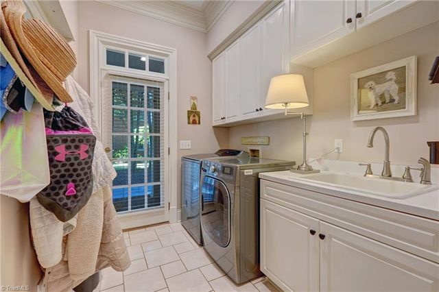 407 Cross Vine Lane, Greensboro, NC 27455