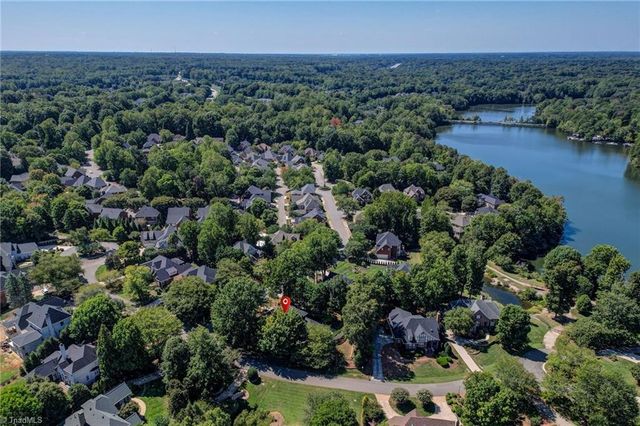 407 Cross Vine Lane, Greensboro, NC 27455