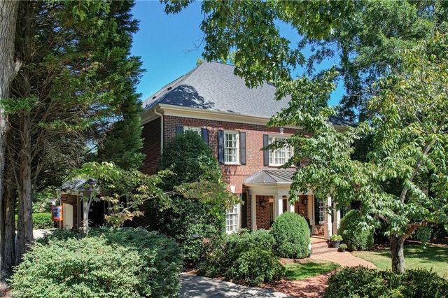407 Cross Vine Lane, Greensboro, NC 27455
