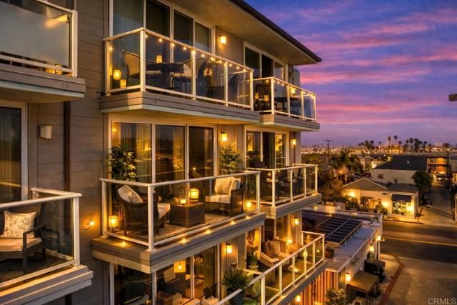 725 Redondo Court 27, San Diego, CA 92109