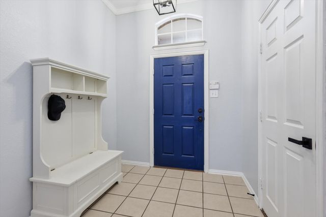 2829 Red Wolf Drive, Fort Worth, TX 76244